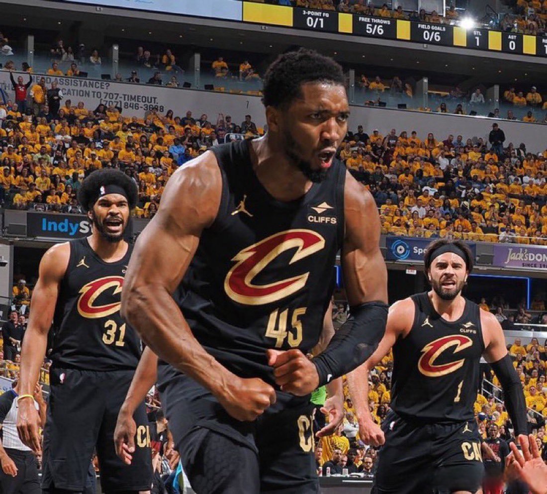 鹈鹕险胜骑士，米切尔关键制胜