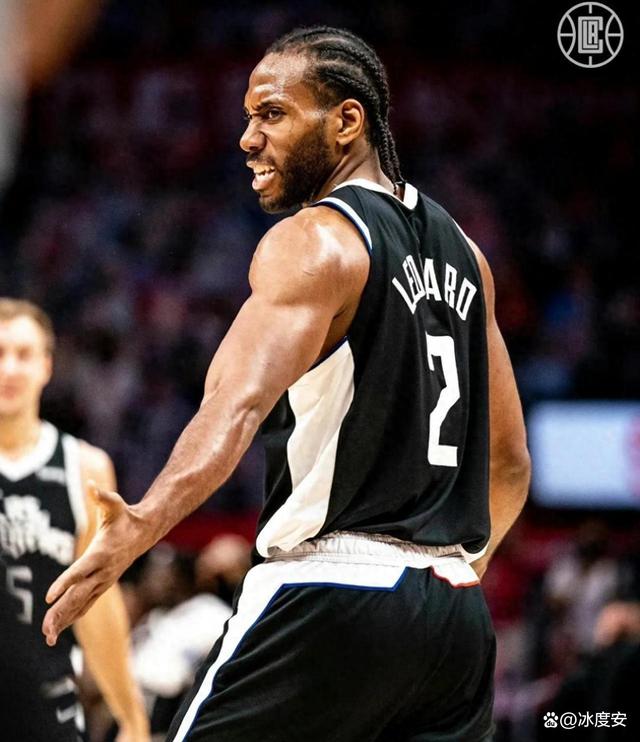 青岛队绝杀上海队，伦纳德点燃赛场