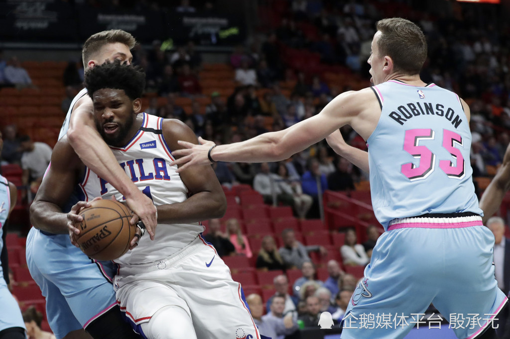 76人轻取热火，王哲林带队取胜
