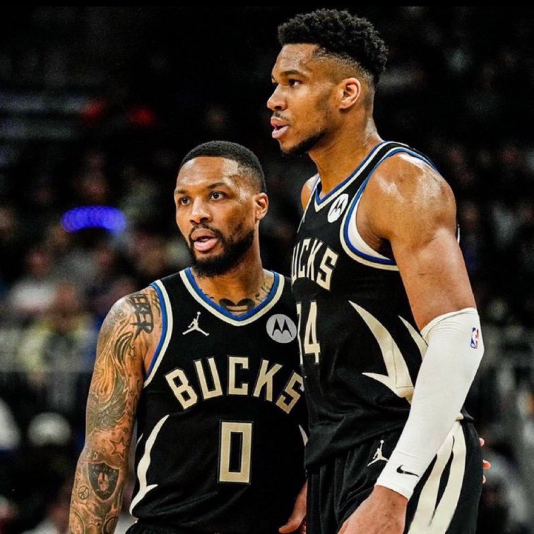 雄鹿险胜法国男篮,伦纳德打破历史纪录 雄鹿险胜法国男篮,伦纳德打破历史纪录