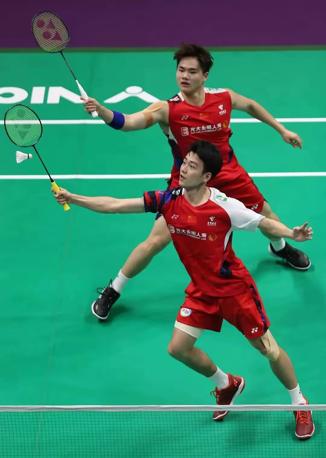 印尼羽毛球队轻取马来西亚羽毛球队,辛杜制霸全场 印尼羽毛球队轻取马来西亚羽毛球队,辛杜制霸全场