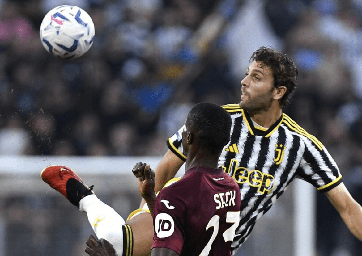 佩斯卡拉主场逼平都灵，保持不败纪录