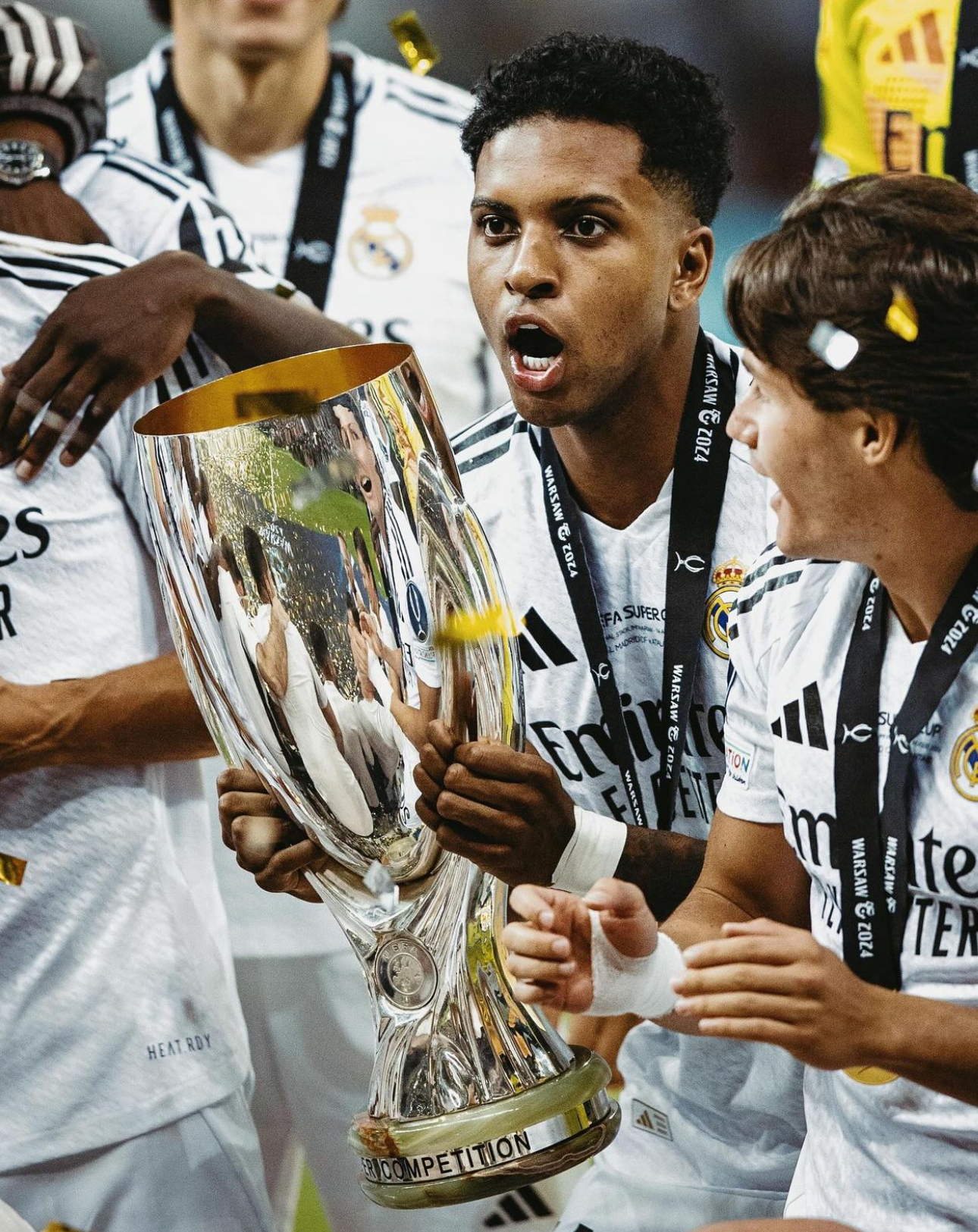 墨西哥爆冷国际米兰，罗德里戈高光表现