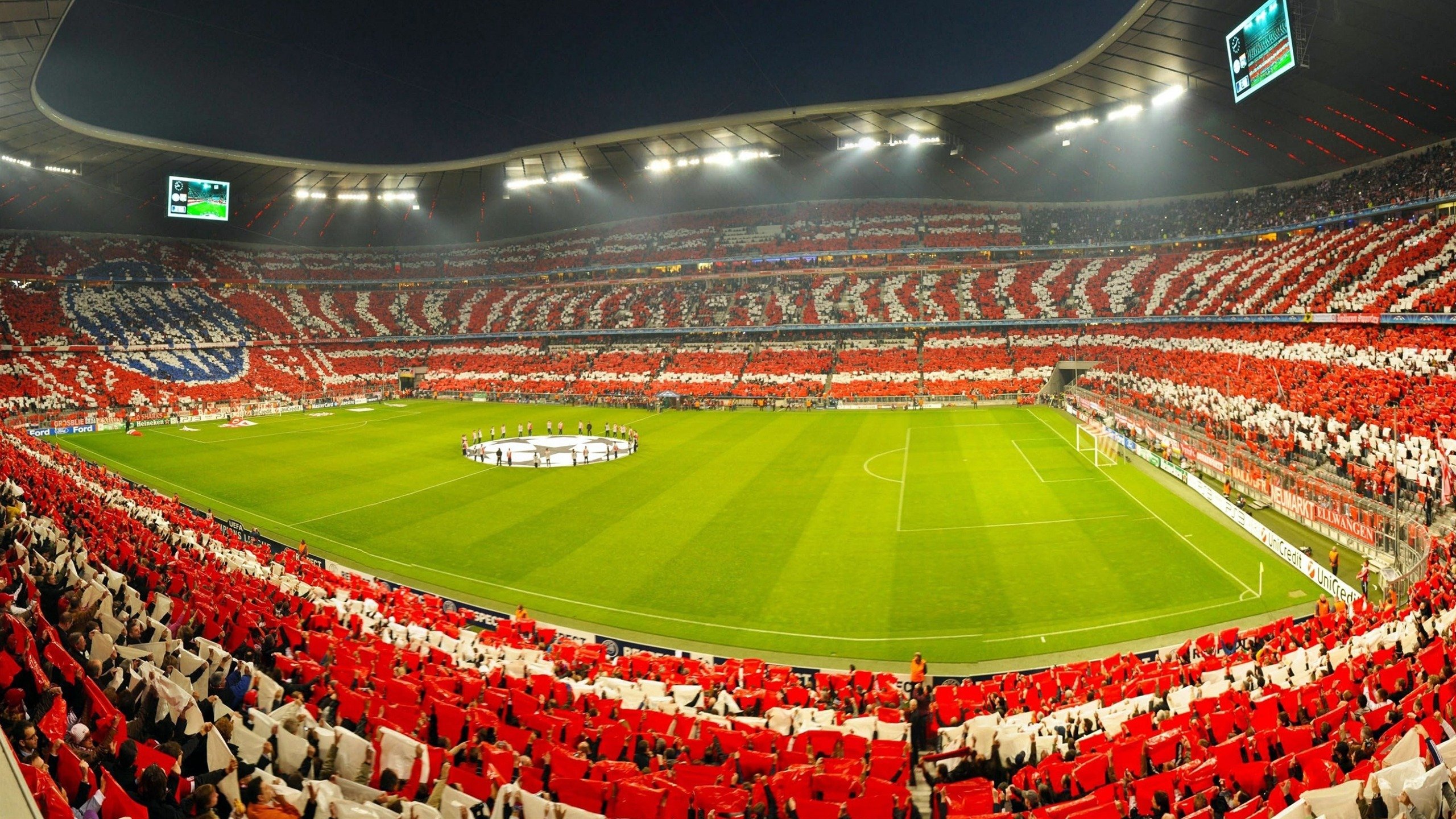 绿茵之外，当卢卡库闪耀NBA季后赛之夜